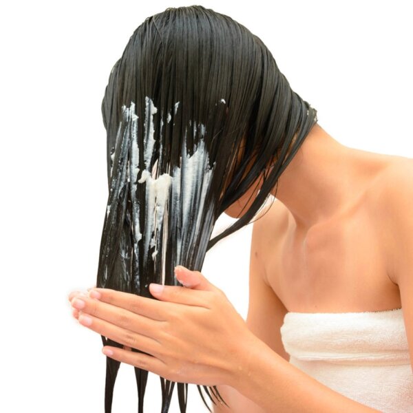 Dầu xả phục hồi ngăn rụng tóc Tsubaki premium repair conditioner 490ml