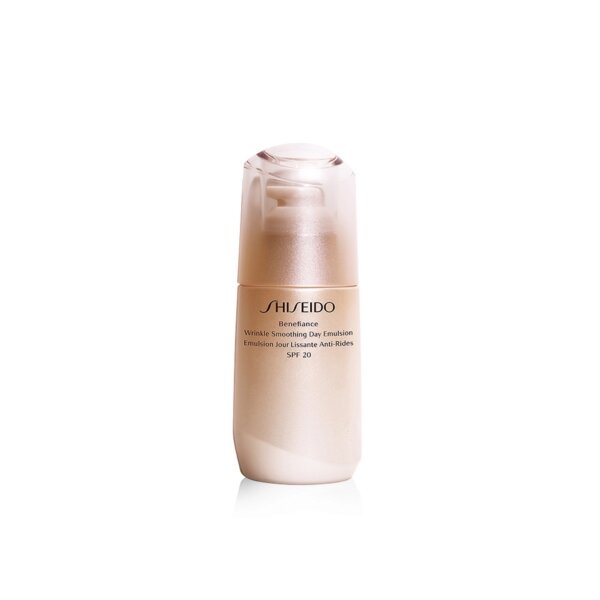 Sữa dưỡng da chống lão hóa ban ngày Shiseido Benefiance Wrinkle Smoothing Day Emulsion SPF 30 PA+++ 75ml